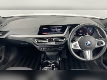 Used BMW 1 Series 2022 for sale - 75616470: Photo