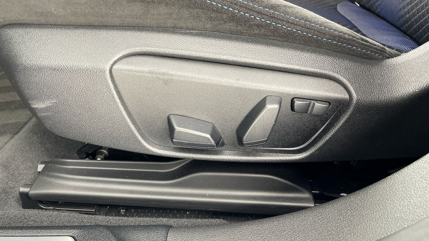 Used BMW 1 Series 2020 for sale - 76963205: Photo 28