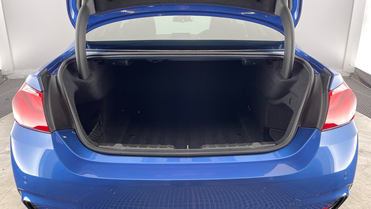 Used BMW 4 Series 2017 for sale - 77406844: Photo 13