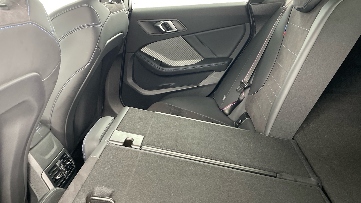 Used BMW 2 Series 2025 for sale - 77450294: Photo 39