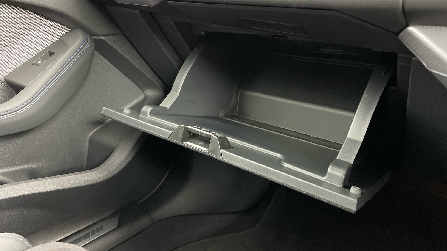 Used BMW 2 Series 2025 for sale - 77450294: Photo 76