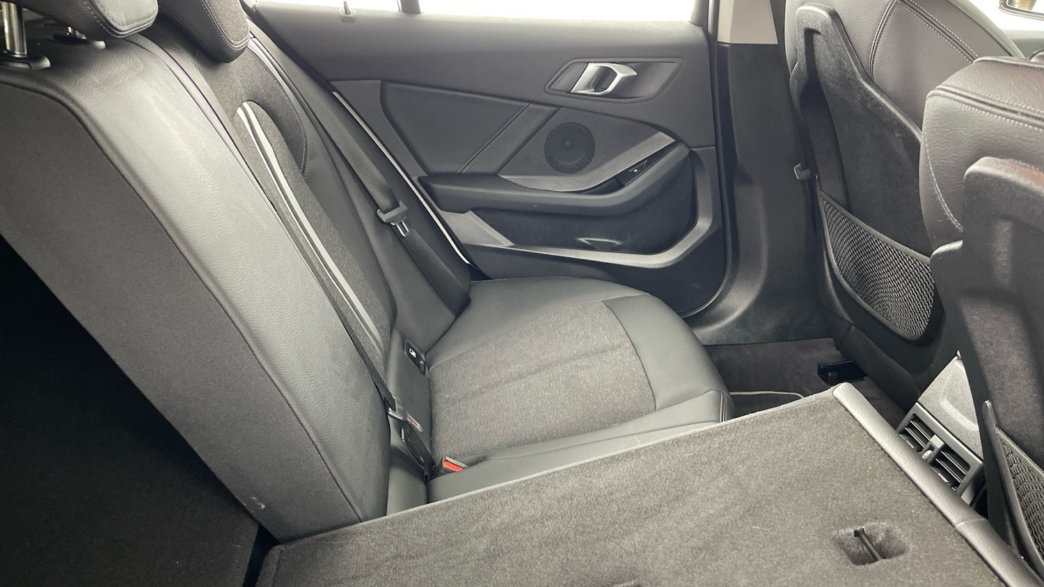 Used BMW 1 Series 2023 for sale - 77758604: Photo 45