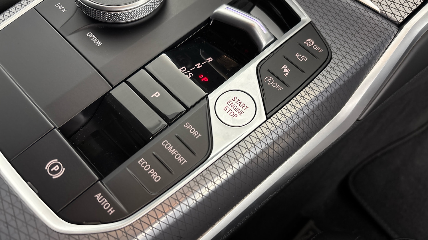 Used BMW 3 Series 2024 for sale - 76637280: Photo 19