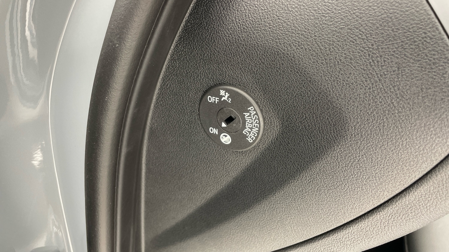 Used BMW 3 Series 2024 for sale - 76637280: Photo 30