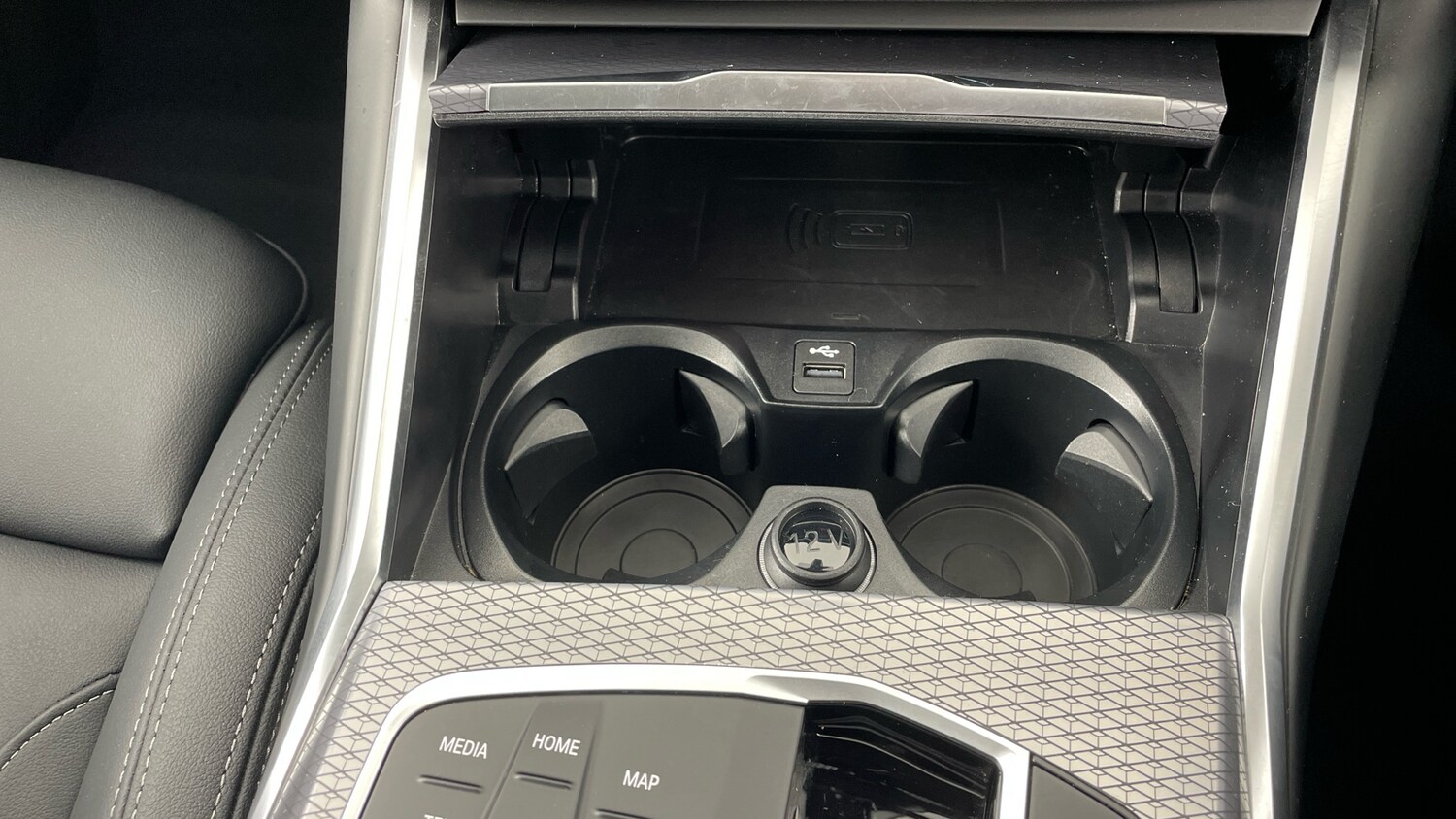 Used BMW 3 Series 2024 for sale - 76637280: Photo 61