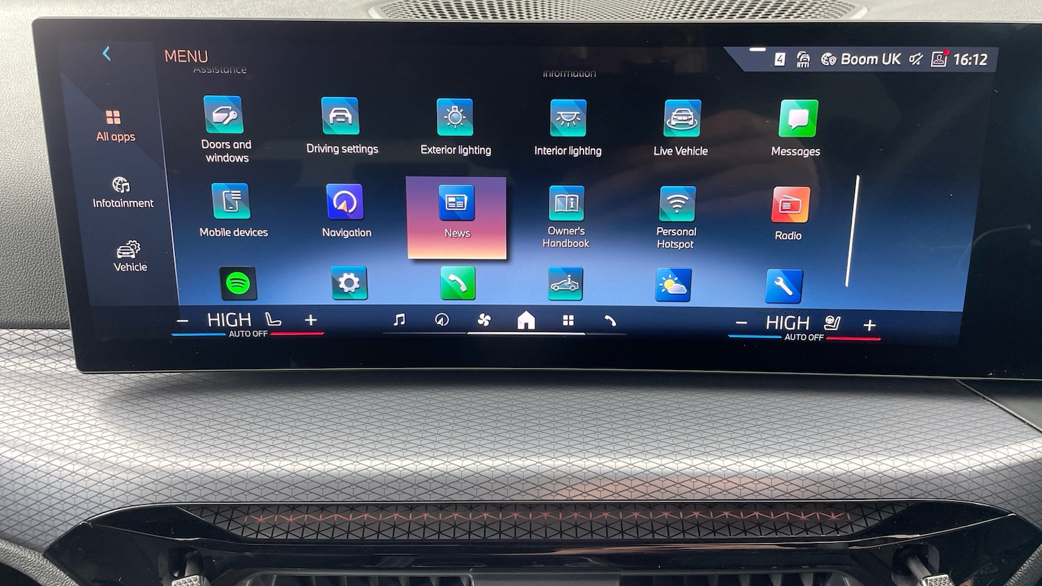 Used BMW 3 Series 2024 for sale - 76637280: Photo 66