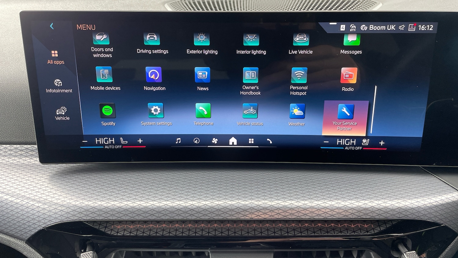 Used BMW 3 Series 2024 for sale - 76637280: Photo 67