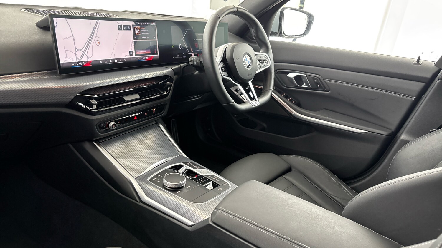 Used BMW 3 Series 2024 for sale - 76637280: Photo 7