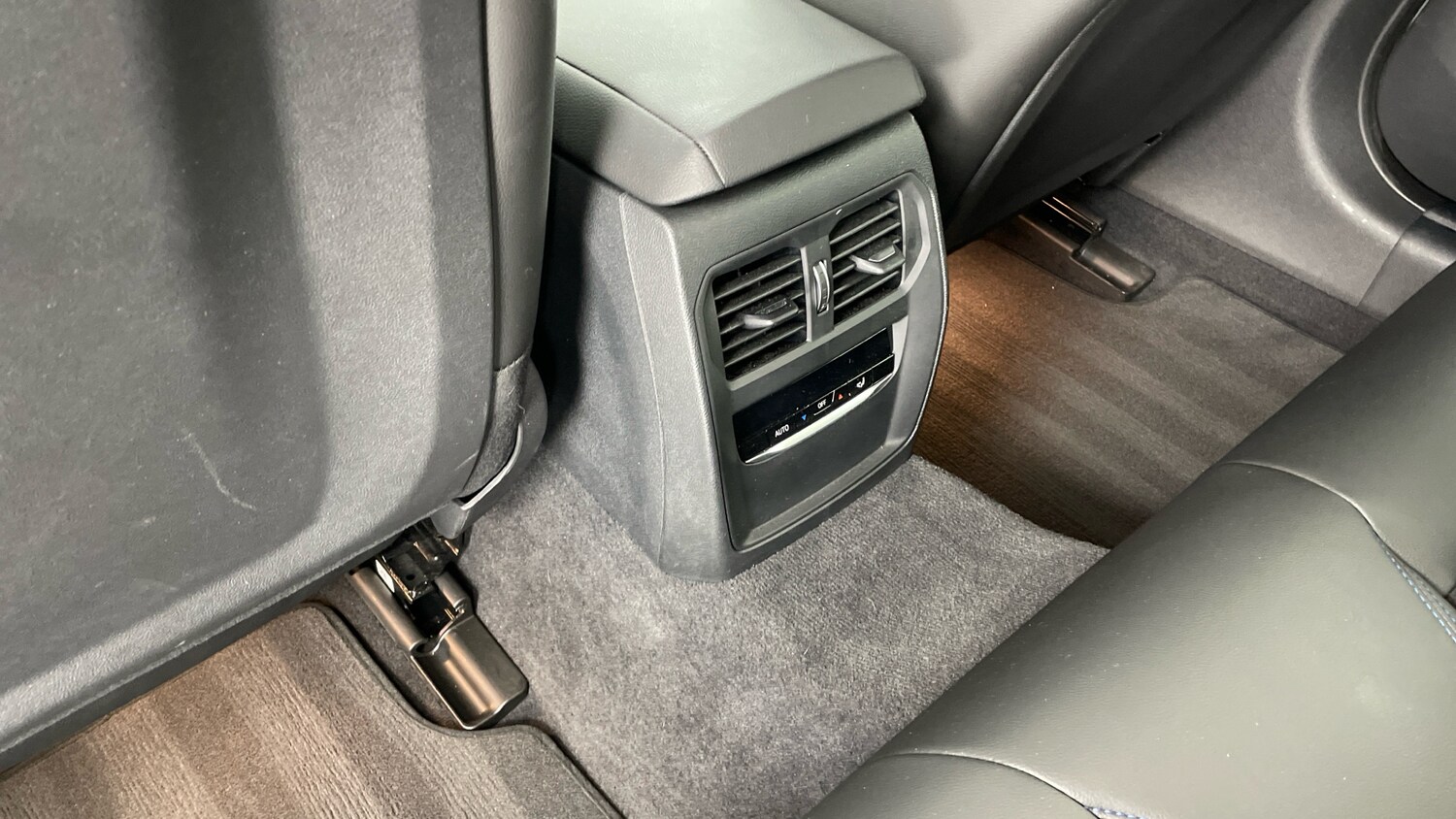 Used BMW i4 2022 for sale - 77406835: Photo 33