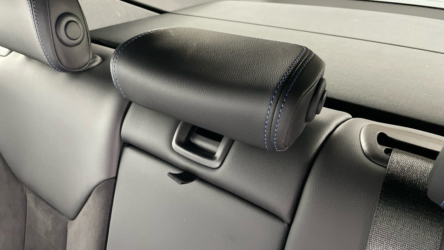 Used BMW i4 2022 for sale - 77406835: Photo 36