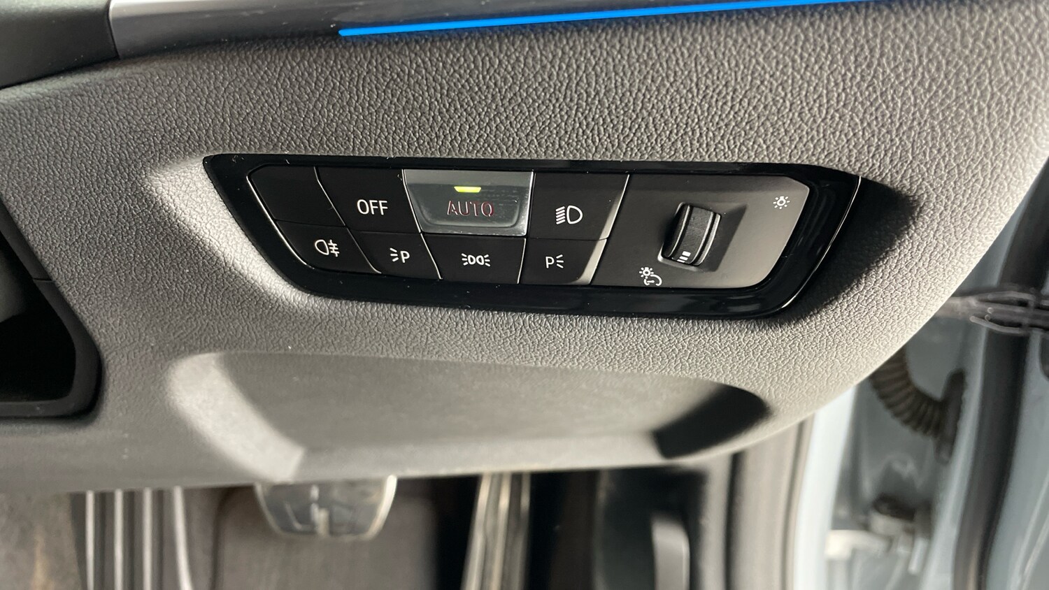 Used BMW i4 2022 for sale - 77406835: Photo 55