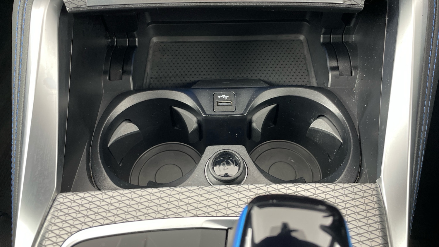 Used BMW i4 2022 for sale - 77406835: Photo 59