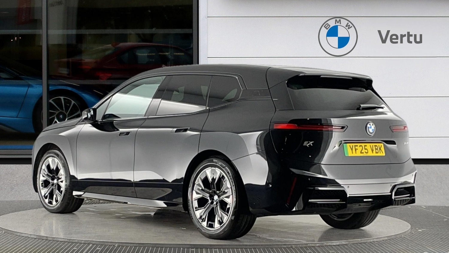 Used BMW iX 2025 for sale - 76281065: Photo 2