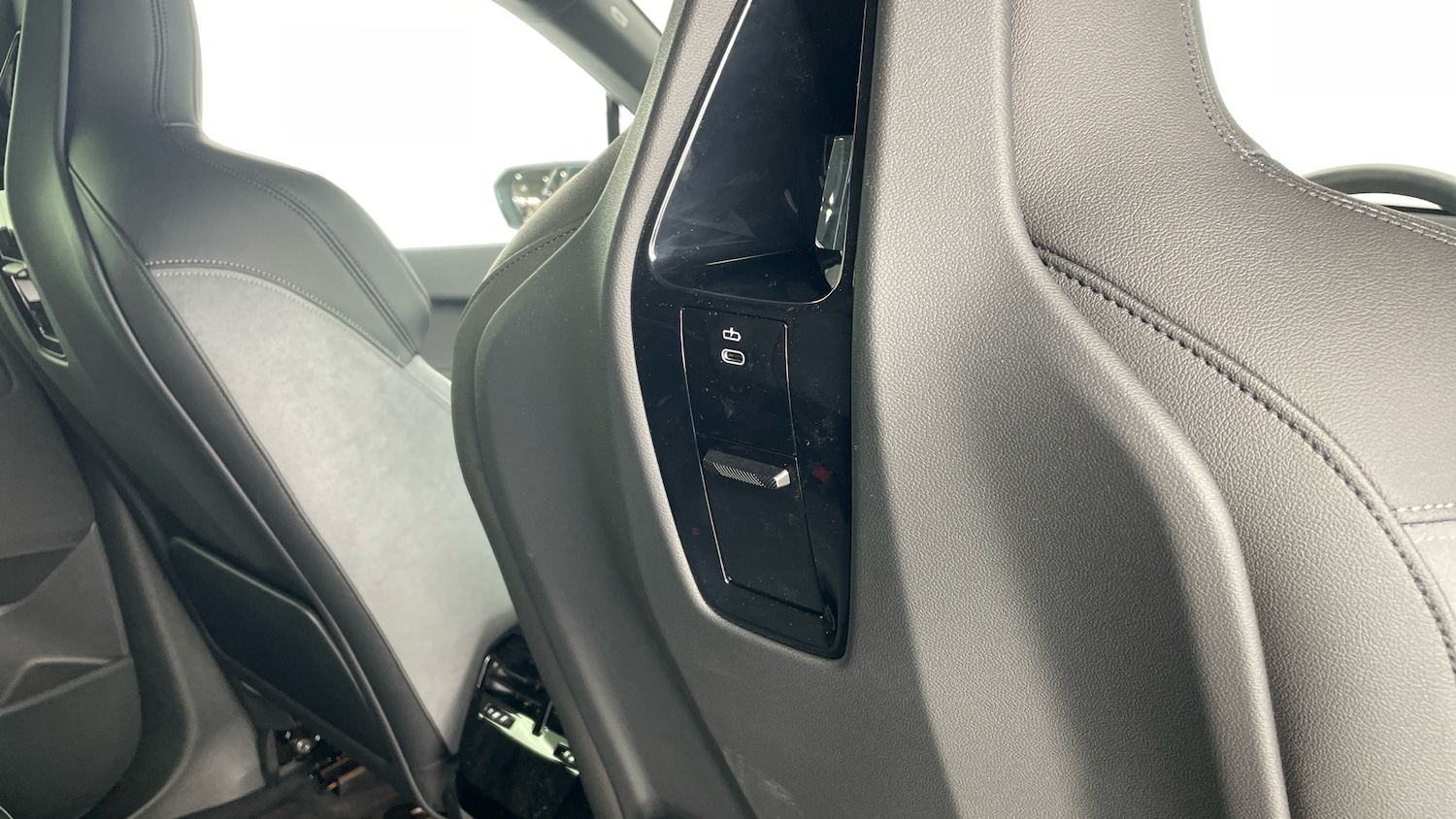 Used BMW iX 2025 for sale - 76281065: Photo 48
