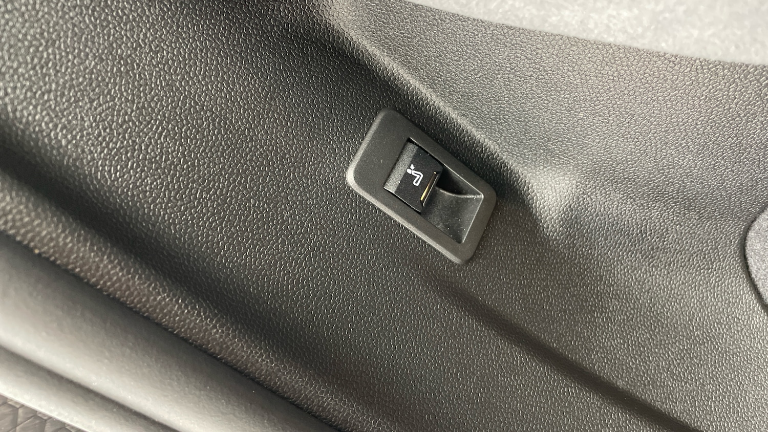 Used BMW iX 2025 for sale - 76281065: Photo 51