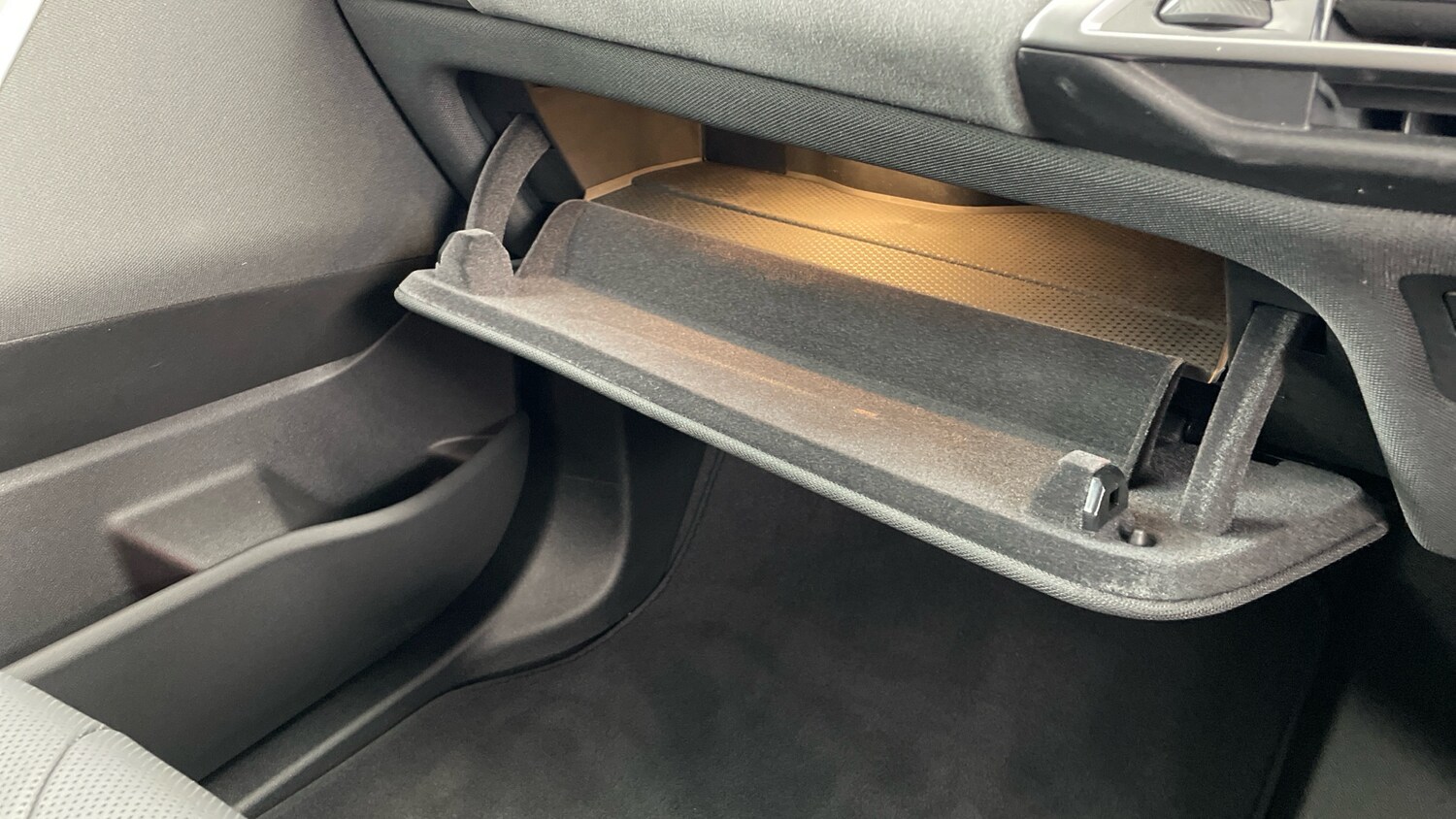 Used BMW iX 2025 for sale - 76281065: Photo 76