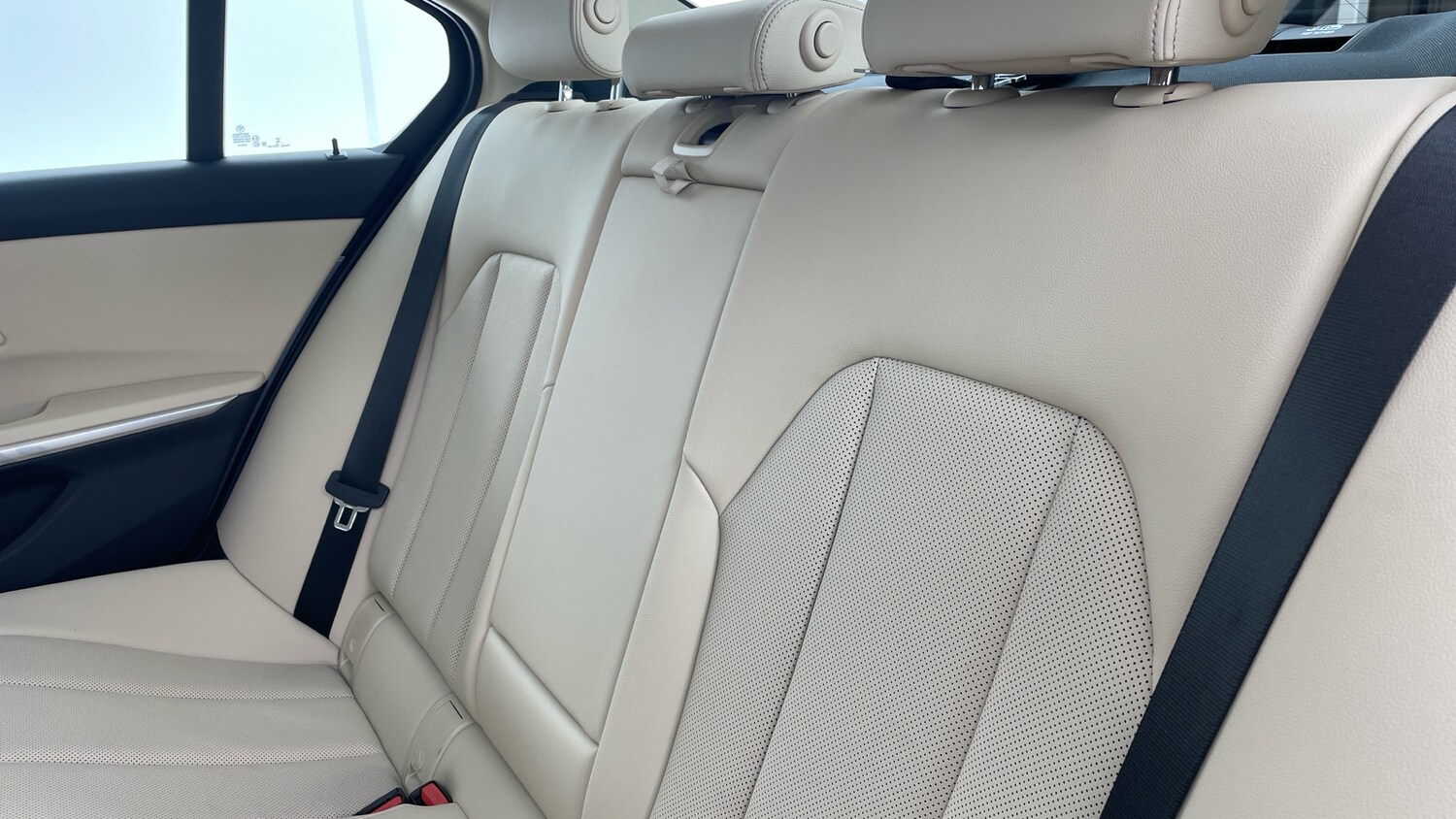 Used BMW 3 Series 2024 for sale - 78144184: Photo 12