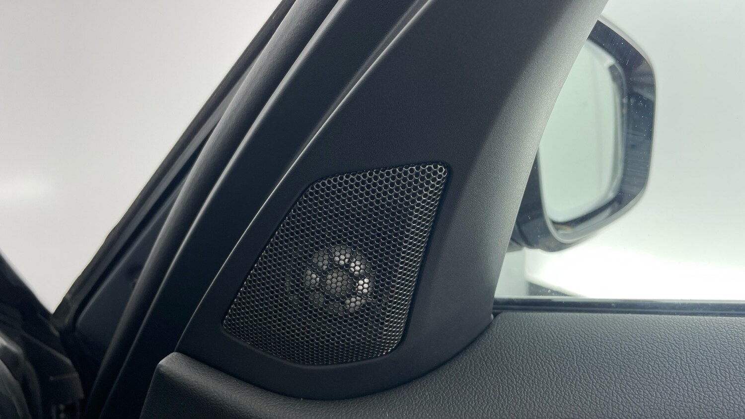 Used BMW 3 Series 2024 for sale - 78144184: Photo 20