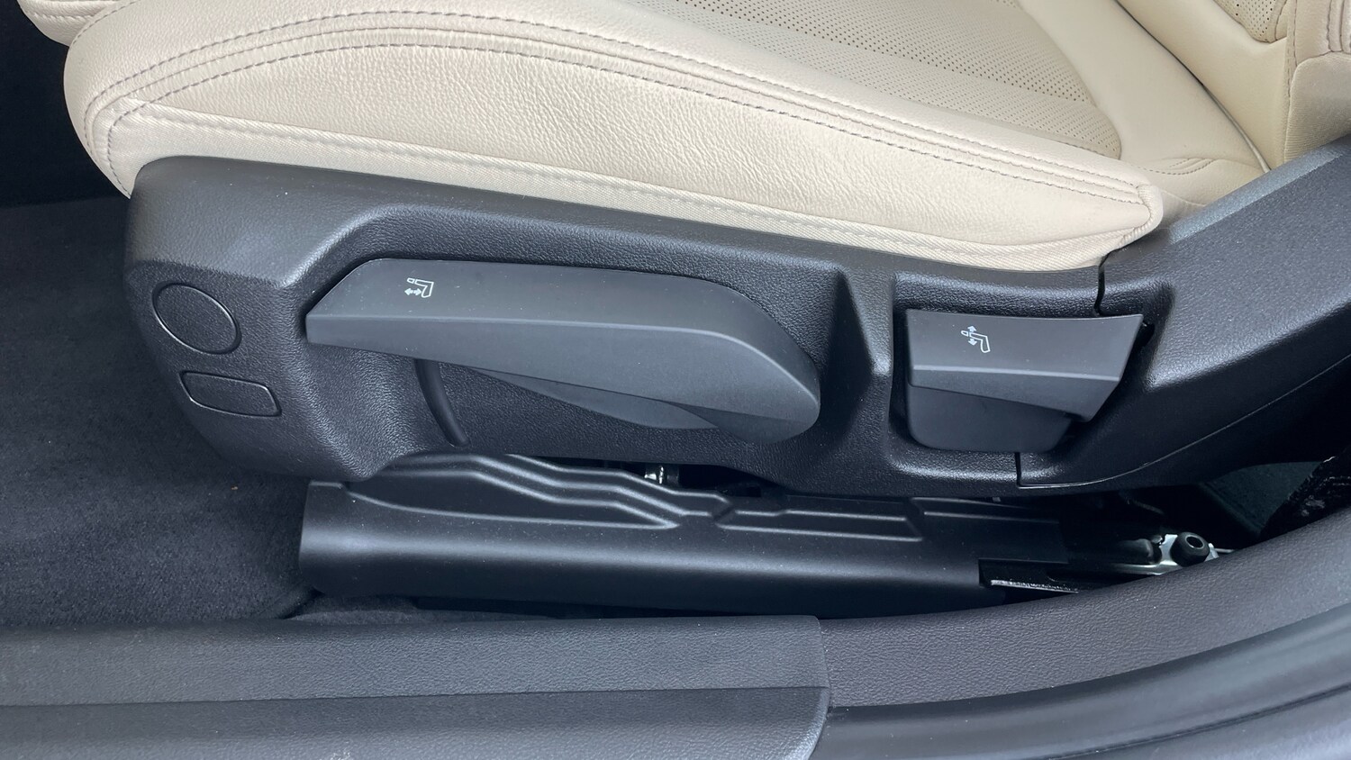 Used BMW 3 Series 2024 for sale - 78144184: Photo 27