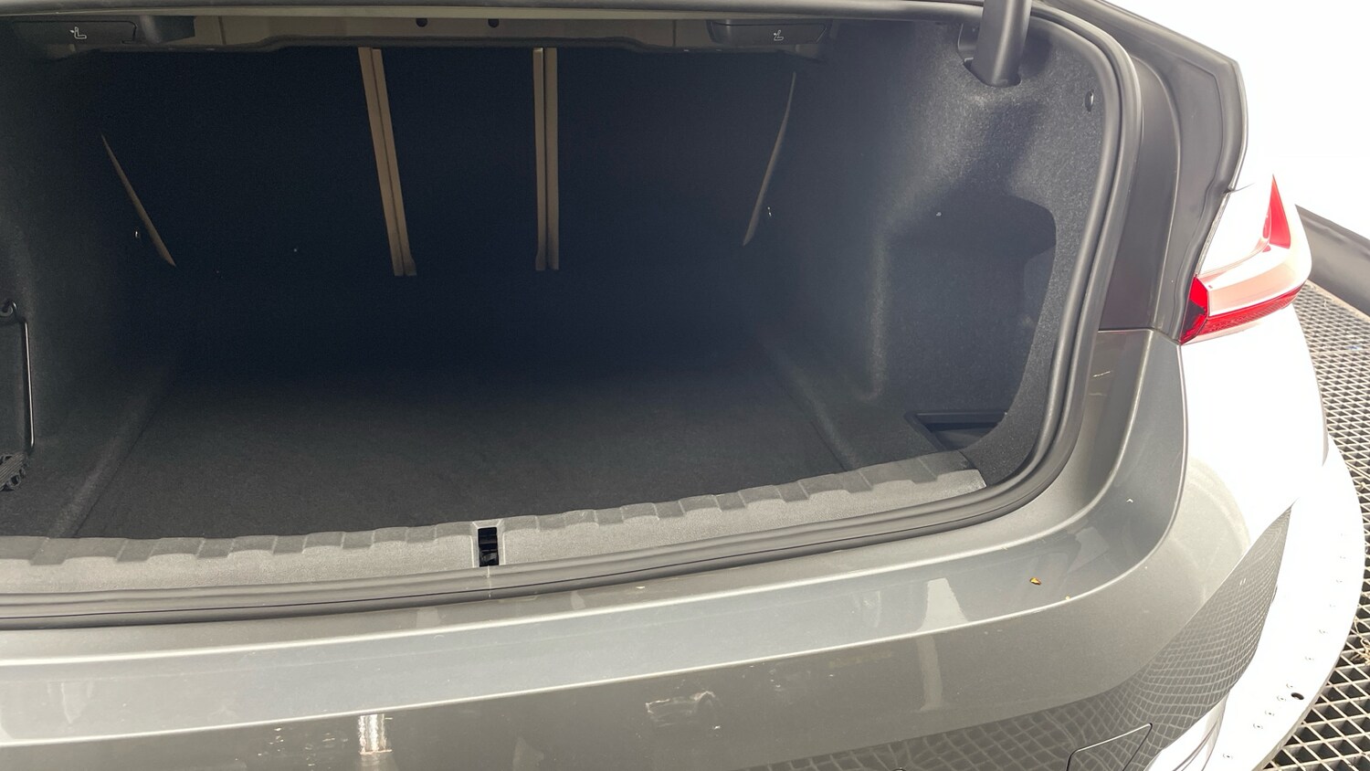 Used BMW 3 Series 2024 for sale - 78144184: Photo 38