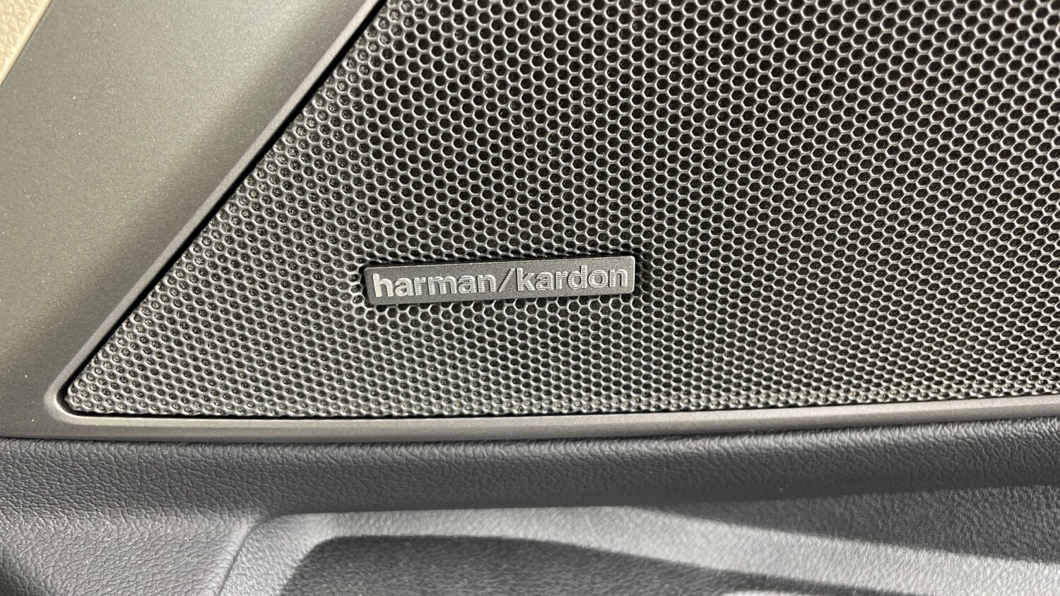 Used BMW 3 Series 2024 for sale - 78144184: Photo 47