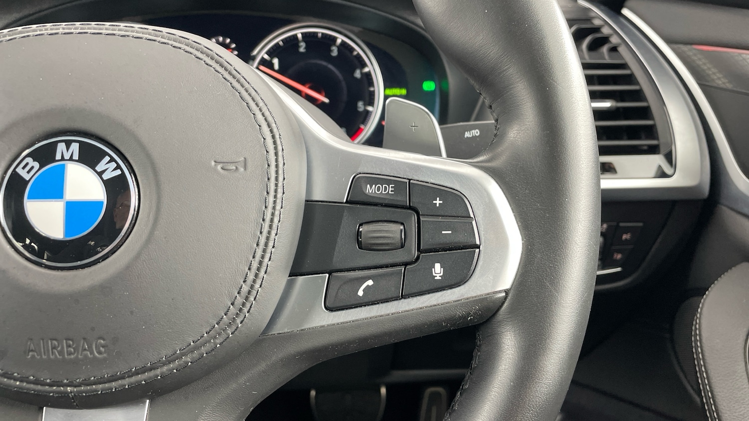 Used BMW X4 2019 for sale - 76436469: Photo 18