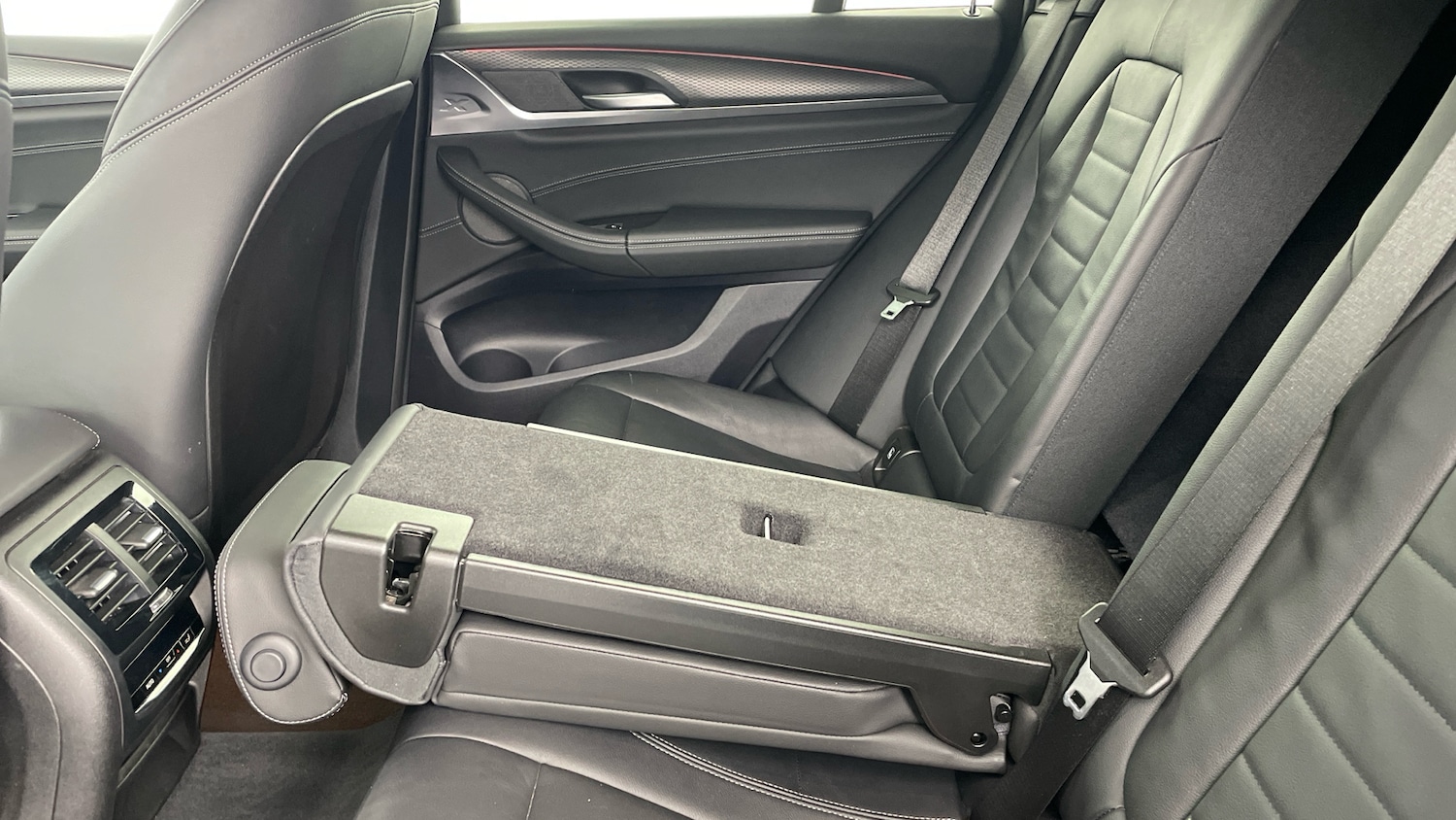 Used BMW X4 2019 for sale - 76436469: Photo 36