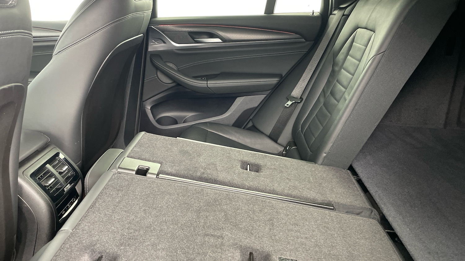 Used BMW X4 2019 for sale - 76436469: Photo 38