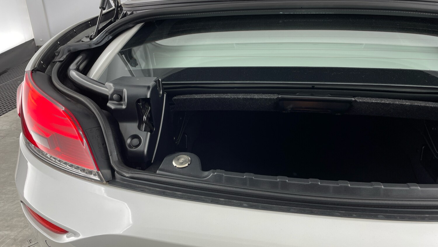 Used BMW Z4 2015 for sale - 77649822: Photo 32