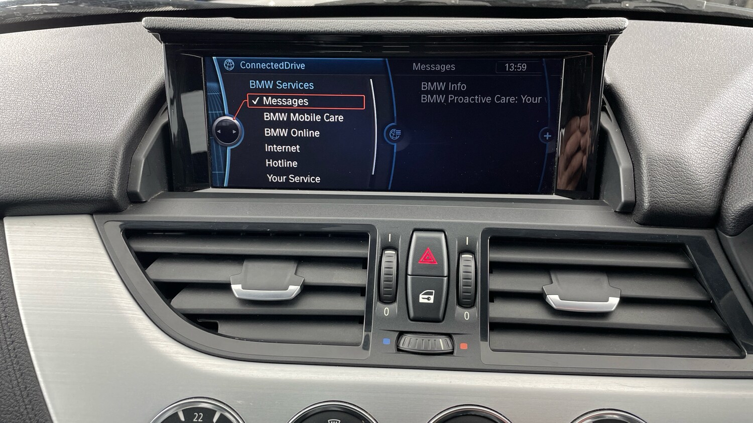 Used BMW Z4 2015 for sale - 77649822: Photo 48