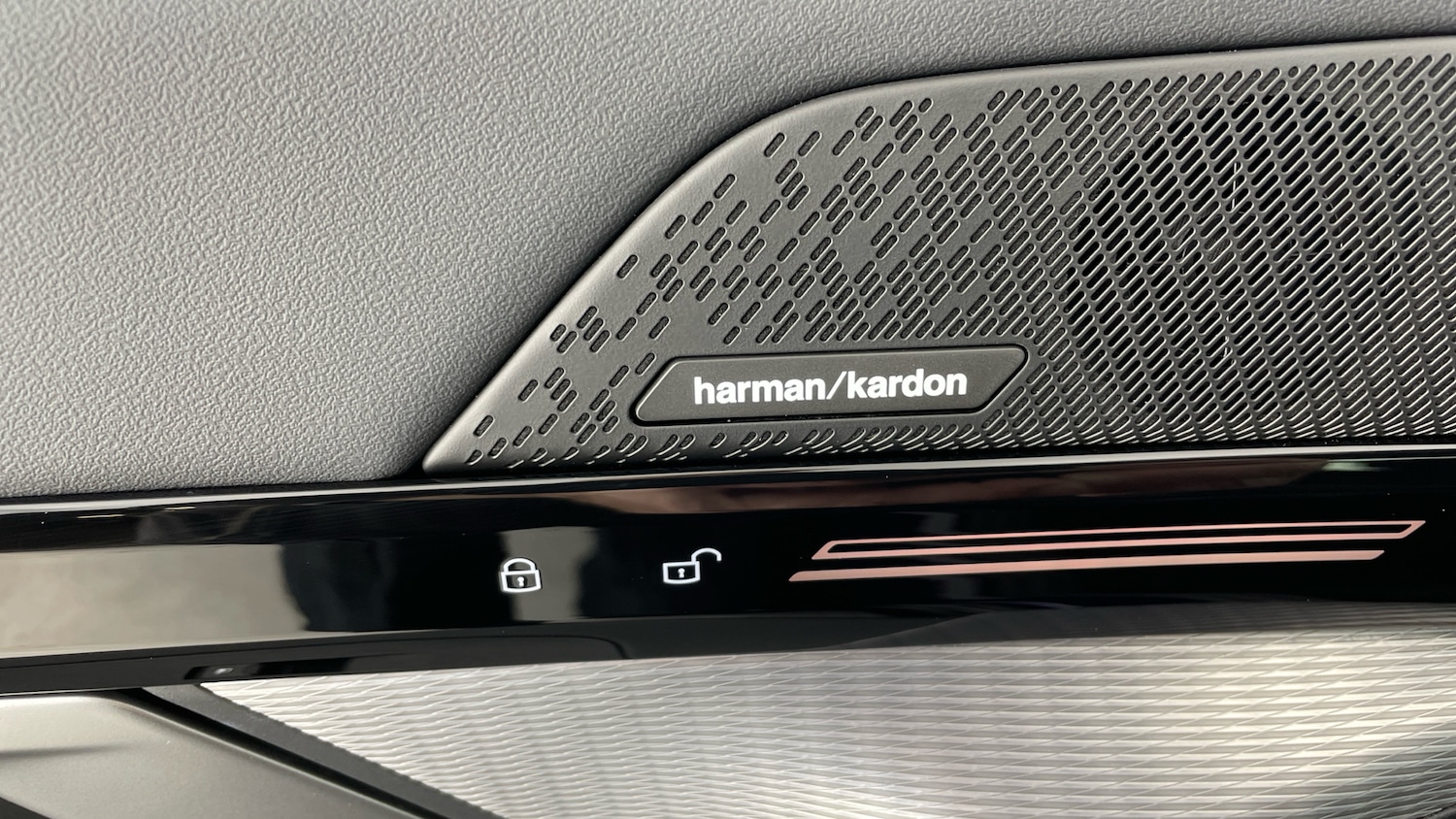 Used BMW 5 Series 2024 for sale - 76637279: Photo 29