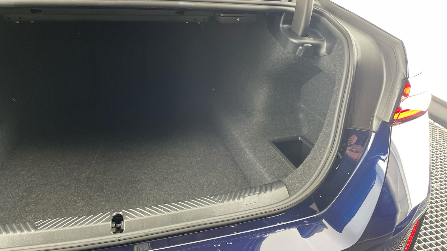 Used BMW 5 Series 2024 for sale - 76637279: Photo 40