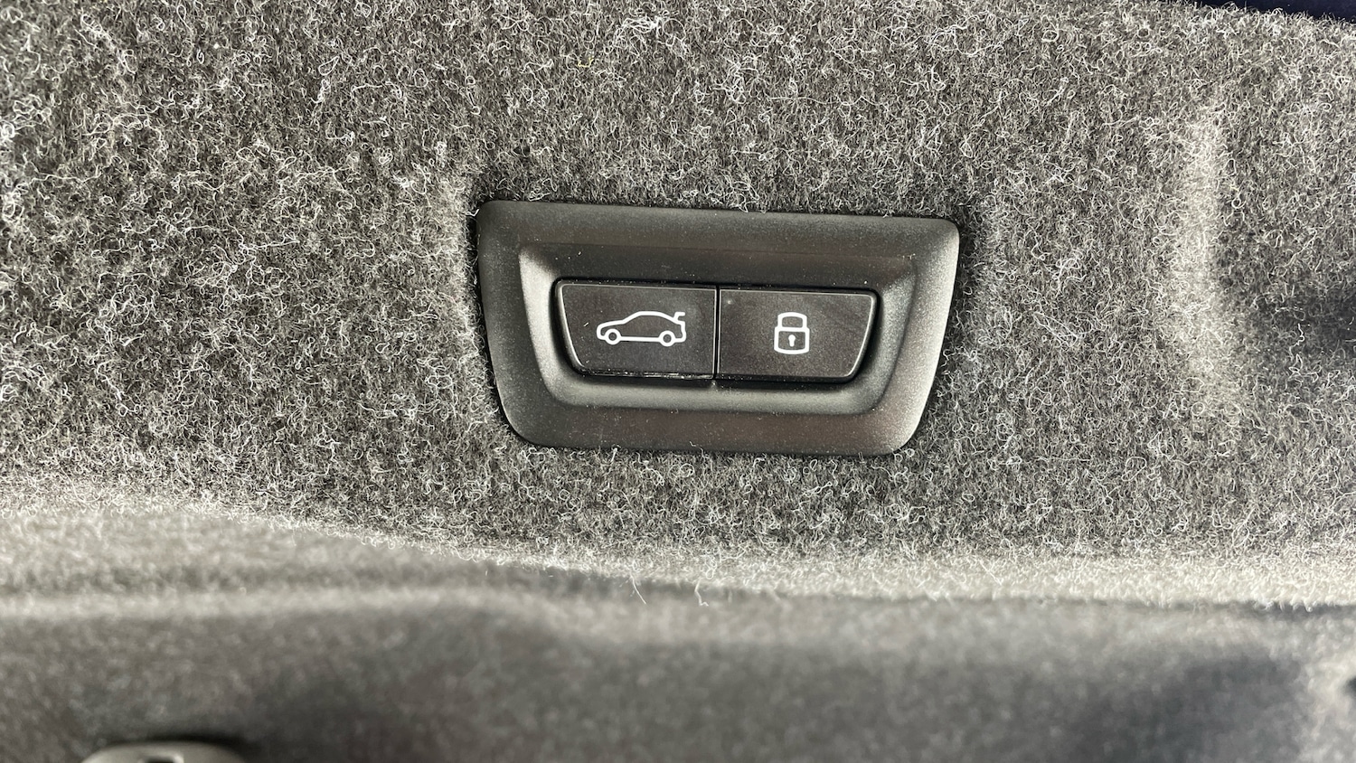 Used BMW 5 Series 2024 for sale - 76637279: Photo 43