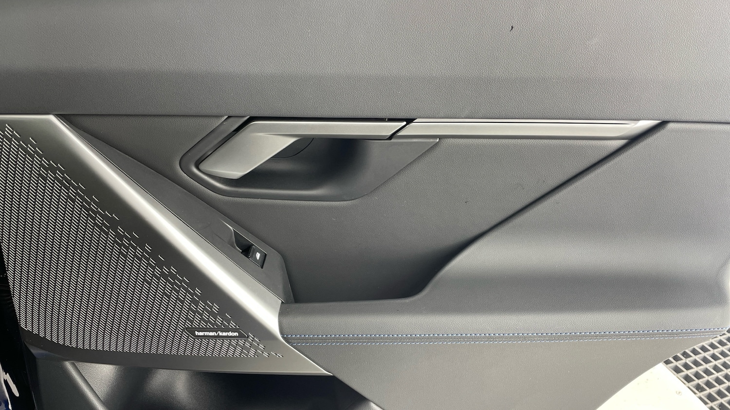 Used BMW 5 Series 2024 for sale - 76637279: Photo 47