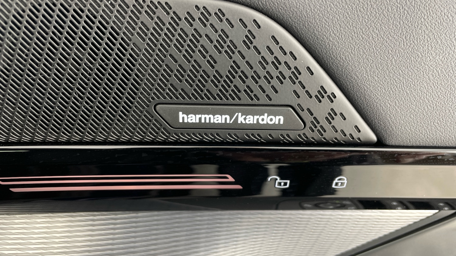 Used BMW 5 Series 2024 for sale - 76637279: Photo 51