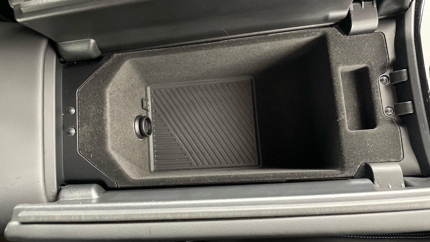 Used BMW 5 Series 2024 for sale - 76637279: Photo 57