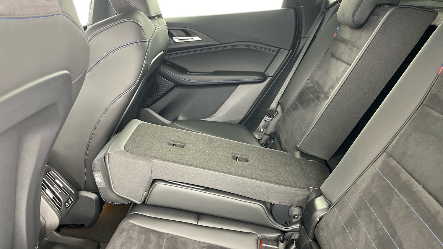 Used BMW 2 Series 2025 for sale - 77730732: Photo 36