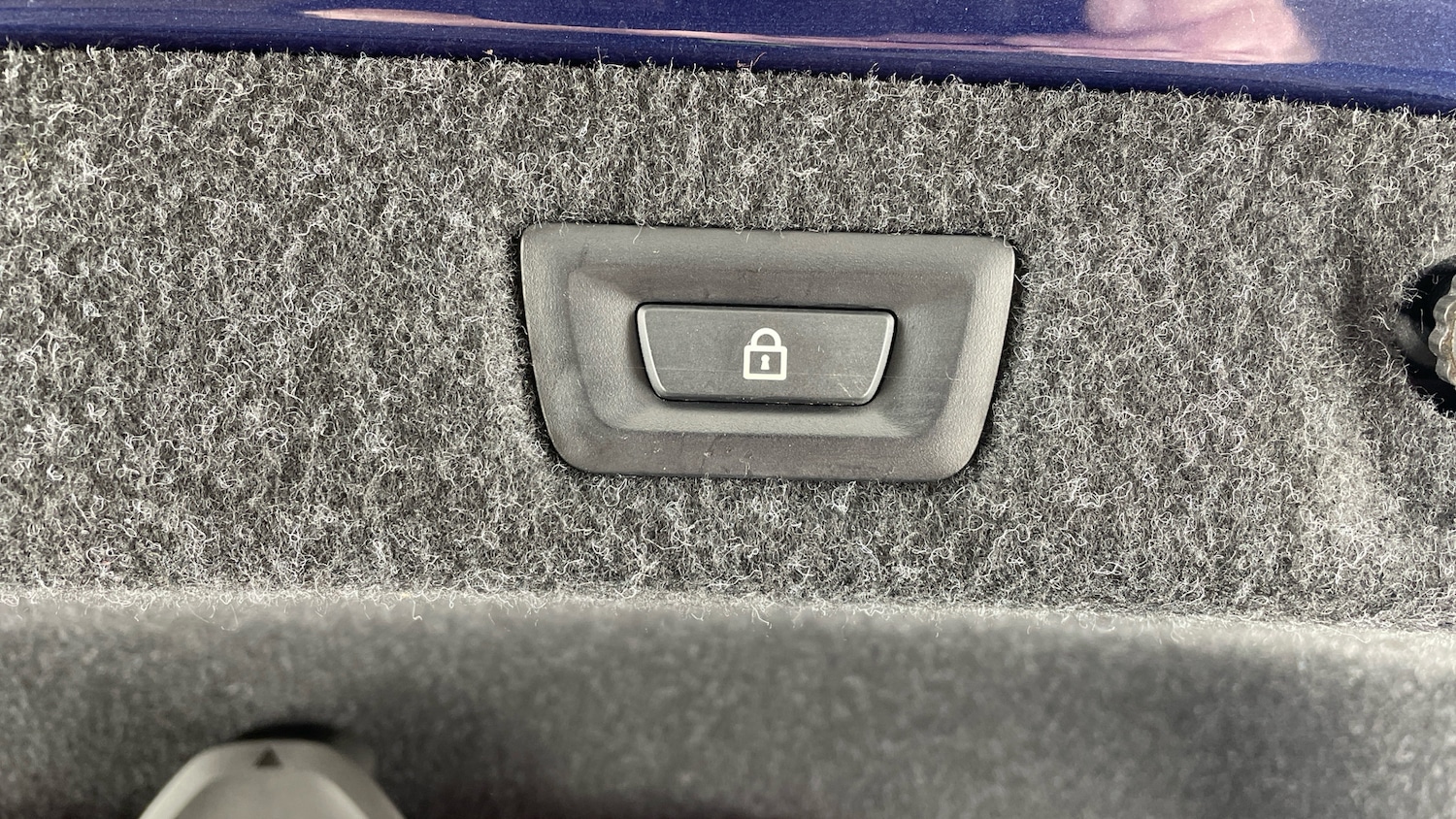 Used BMW 5 Series 2018 for sale - 76777186: Photo 40