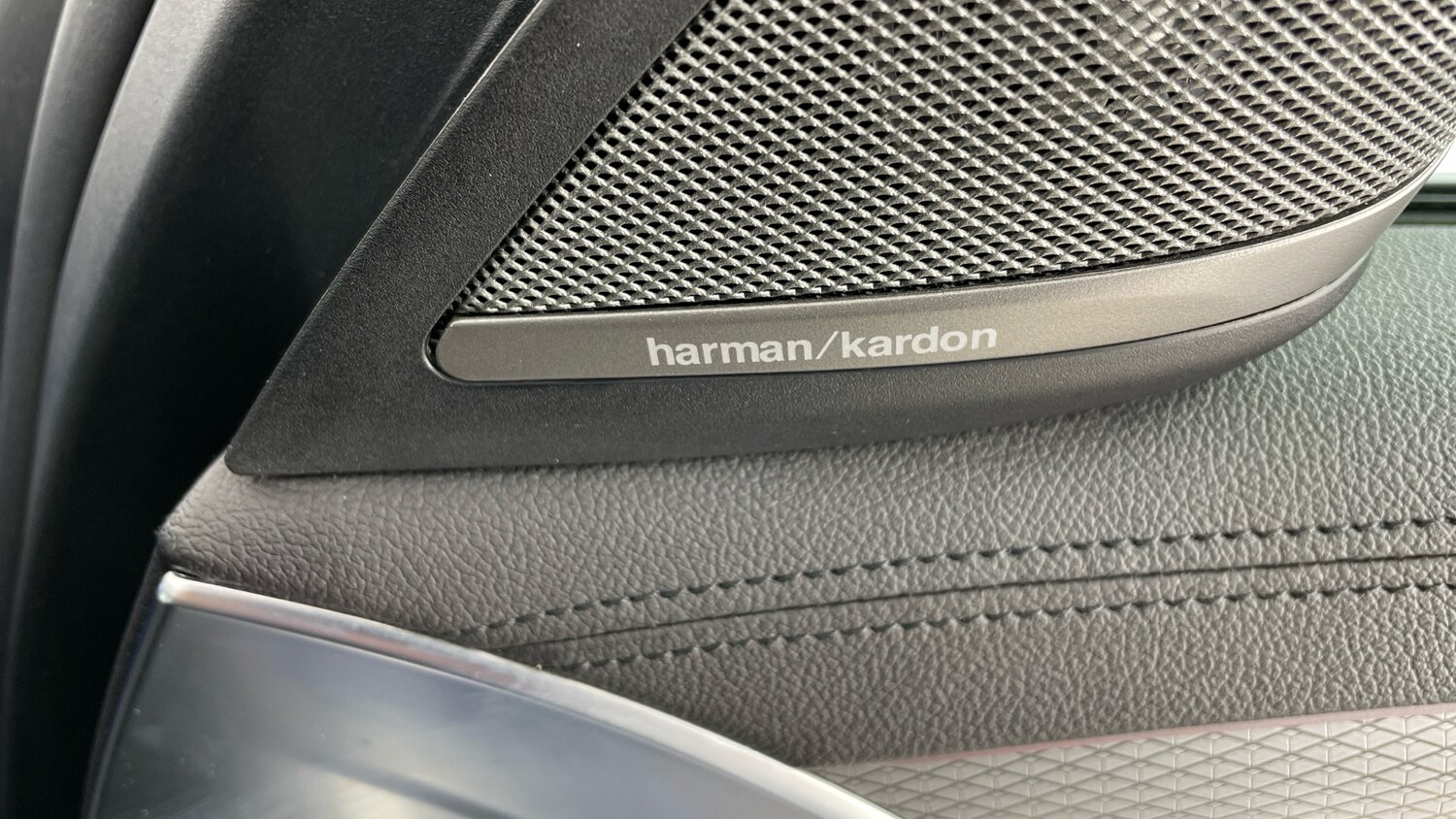 Used BMW 5 Series 2018 for sale - 76777186: Photo 48