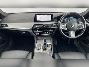 Used BMW 5 Series 2018 for sale - 76777186: Photo
