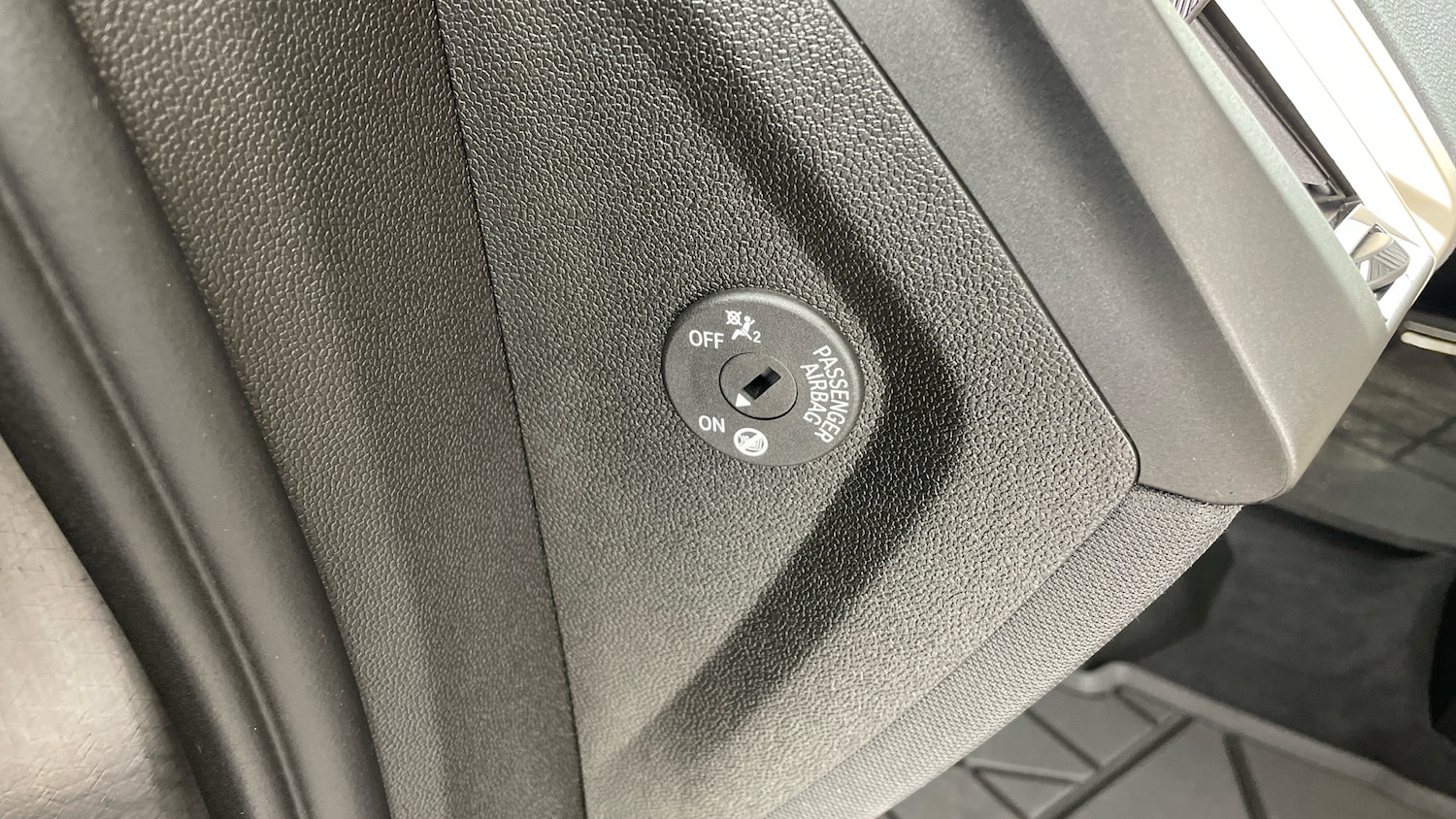 Used BMW iX 2022 for sale - 76598840: Photo 30