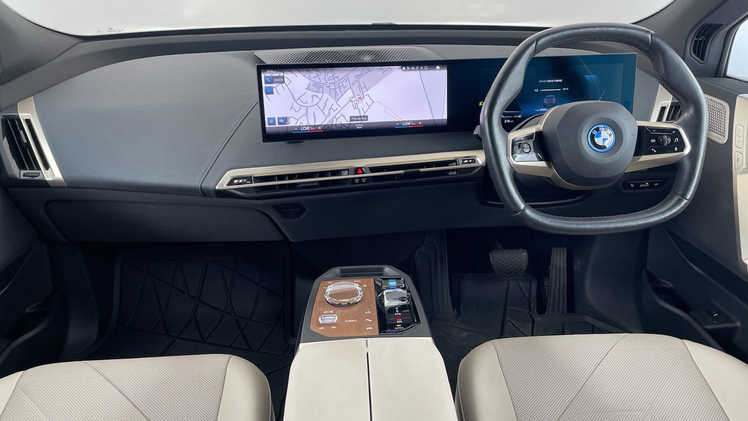 Used BMW iX 2022 for sale - 76598840: Photo 4