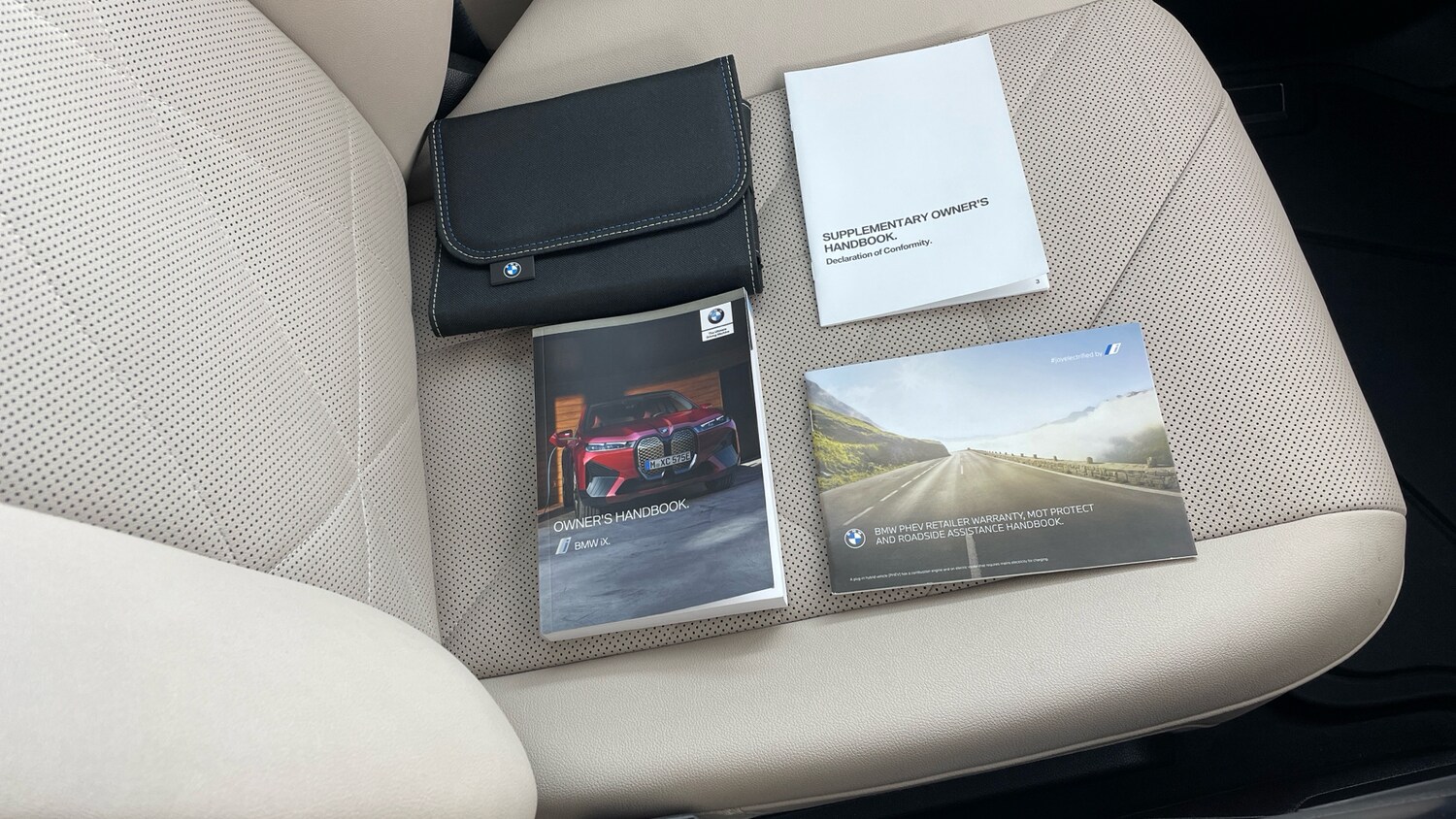 Used BMW iX 2022 for sale - 76598840: Photo 78