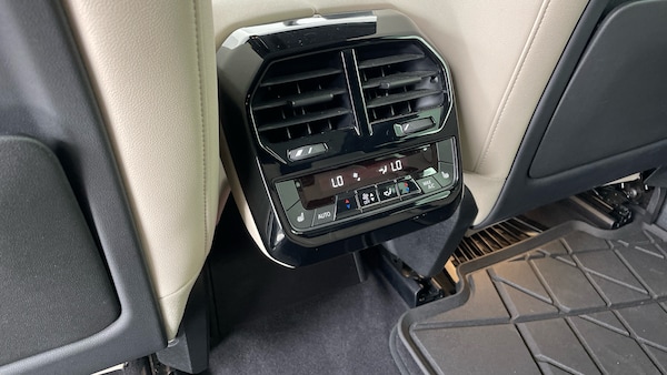 Used BMW iX 2022 for sale - 76265877: Photo 34