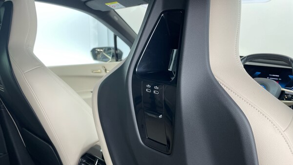 Used BMW iX 2022 for sale - 76265877: Photo 50