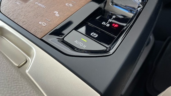 Used BMW iX 2022 for sale - 76265877: Photo 63