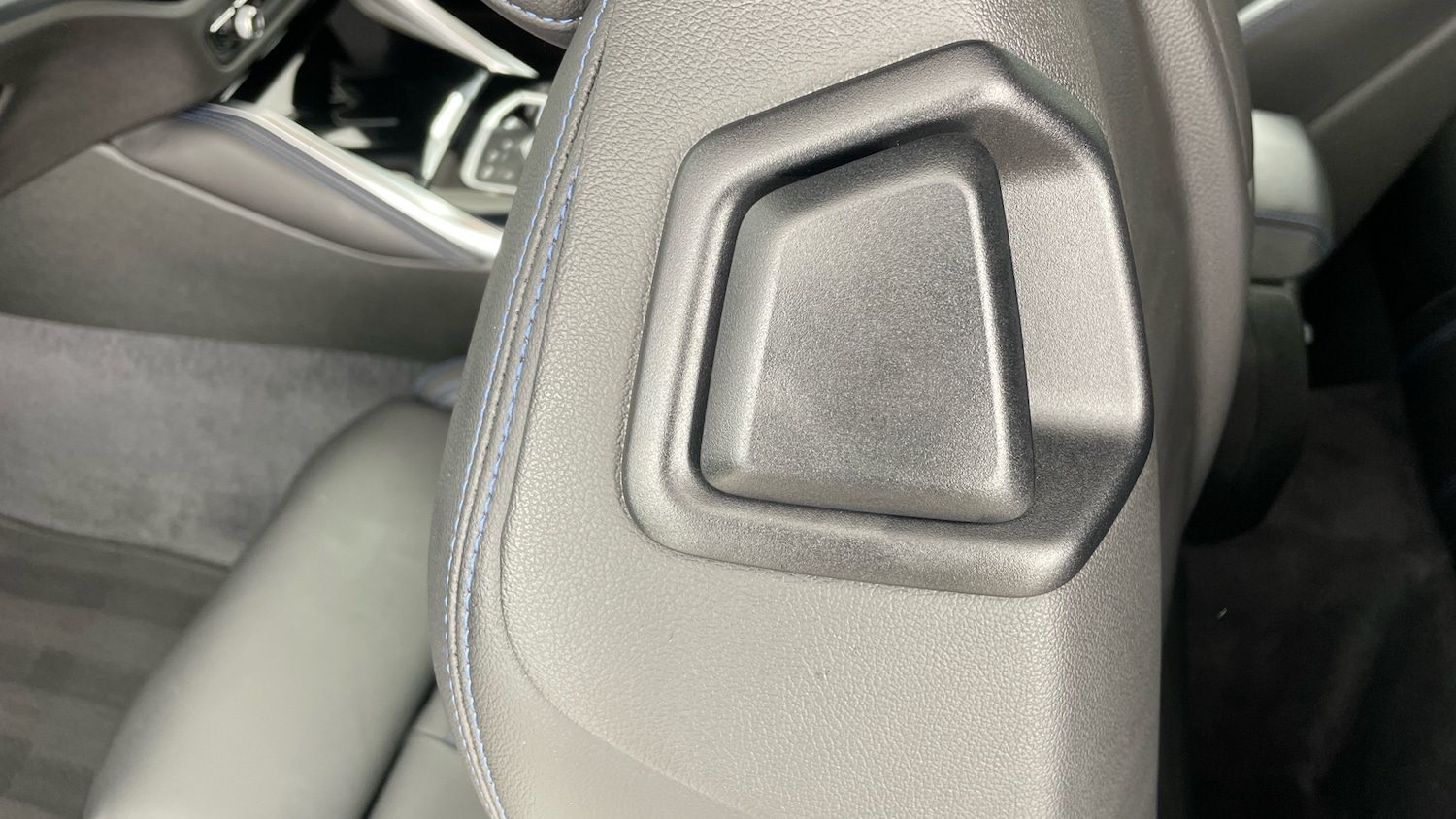 Used BMW 2 Series 2024 for sale - 77749535: Photo 33