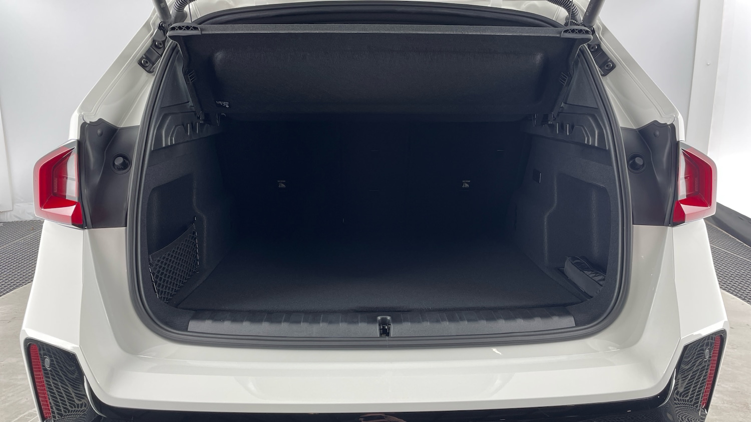 Used BMW iX1 2025 for sale - 77409341: Photo 13