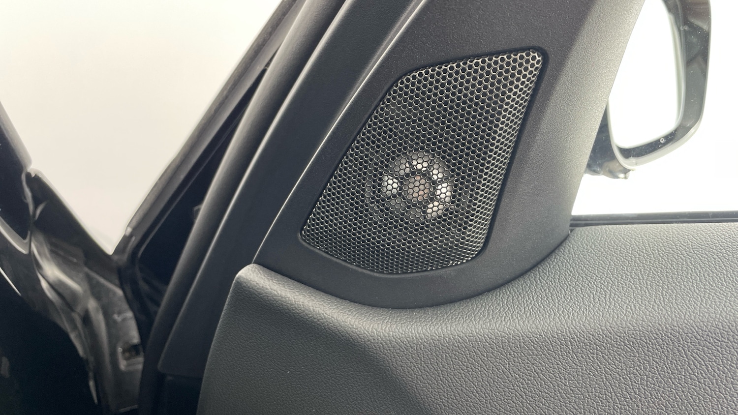 Used BMW 3 Series 2022 for sale - 76530892: Photo 20