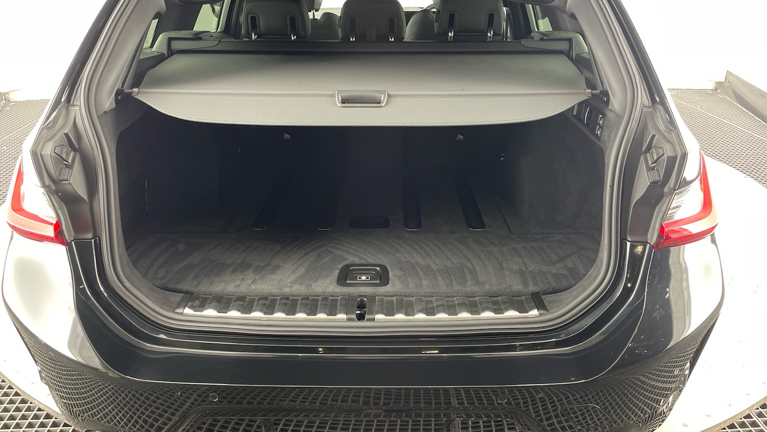 Used BMW 3 Series 2022 for sale - 76530892: Photo 28